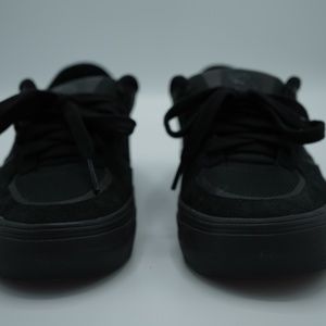 VANS ROWLEY RAPIWELD ULTRACUSH BLACK ON BLACK